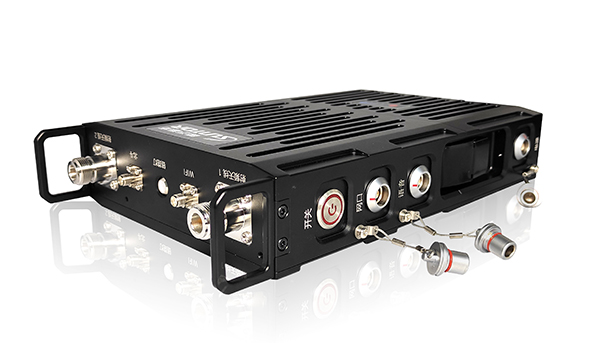 腾博会单兵背负式无线自组网电台