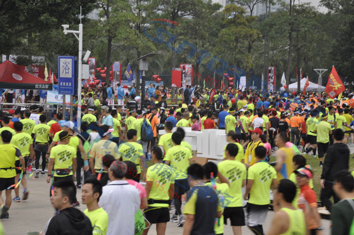 深圳宝安国际马拉松赛场现场